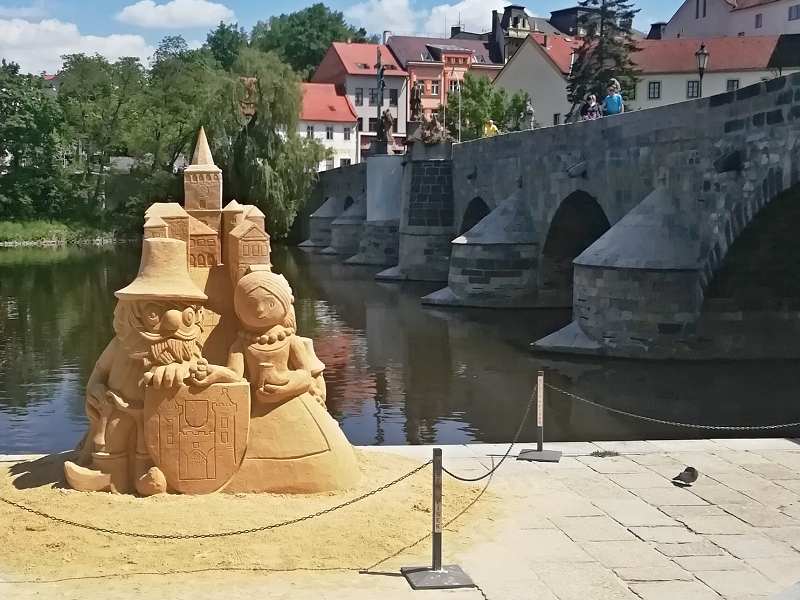 Sochy z psku:Rumcajs a Monka!